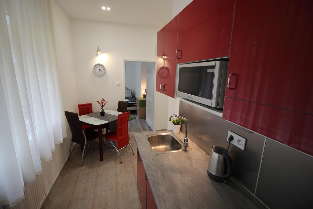 Smart City Prague Apartment エクステリア 写真